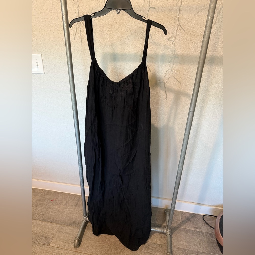 Old Navy Black Sleeveless Top